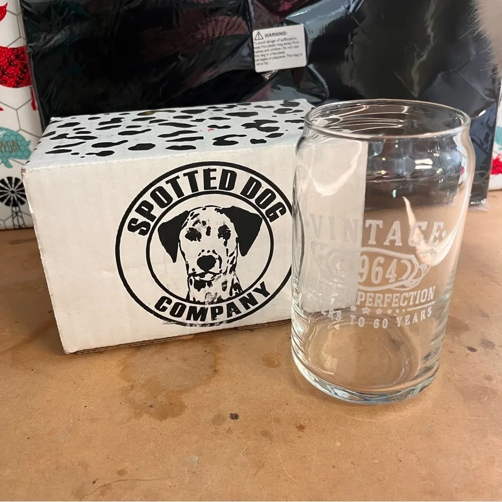 NWT - Spotted Dog Company Vintage “1964”Etched 16oz Can Glass